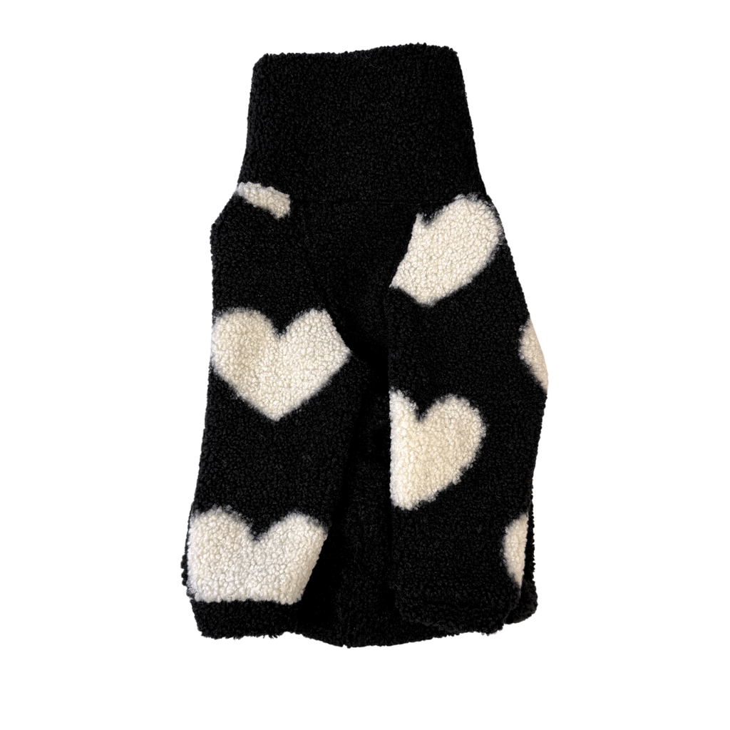 Heart on my sleeves (black)