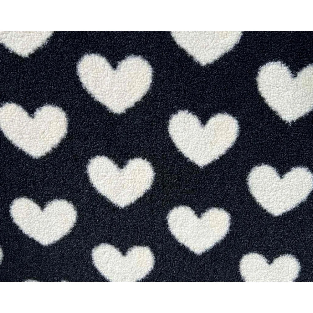 Heart on my sleeves (black)